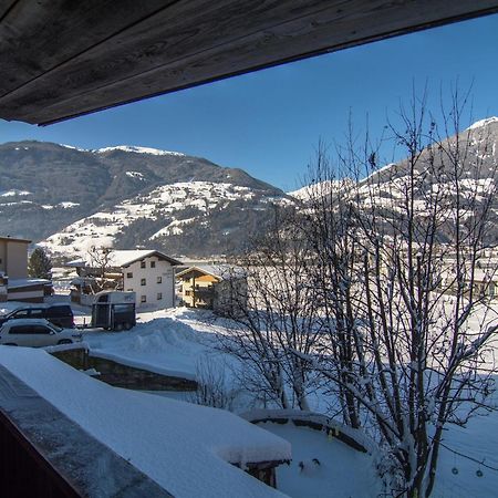 Beautiful Flat In Kaltenbach Near The Ski Area Kültér fotó